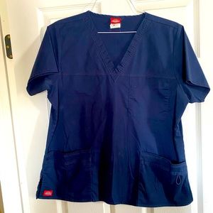 EUC Dickies Scrub Top size large